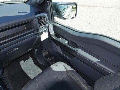 2025 Ford F-150 STX CREW 4WD