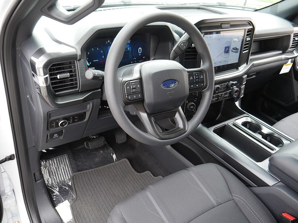 2026 Ford F-150 STX CREW 4WD