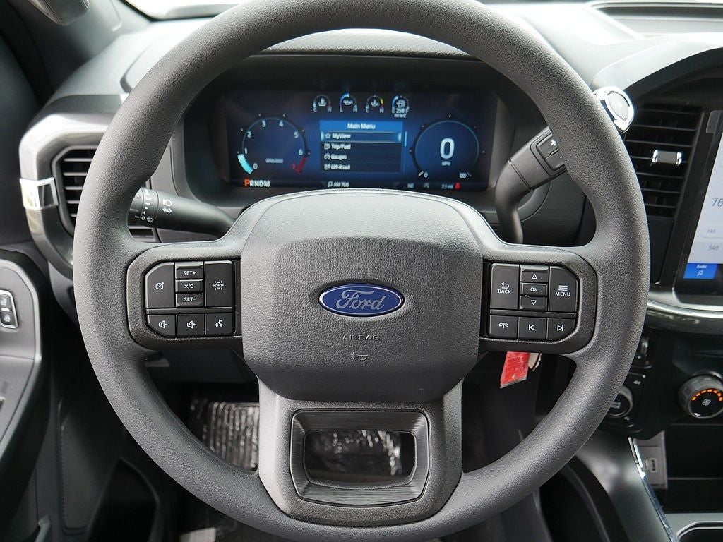 2026 Ford F-150 STX CREW 4WD