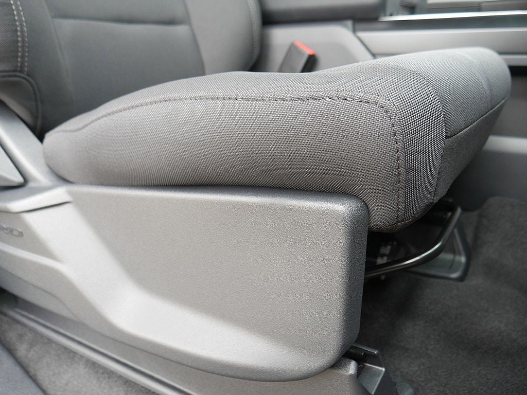 2026 Ford F-150 STX CREW 4WD