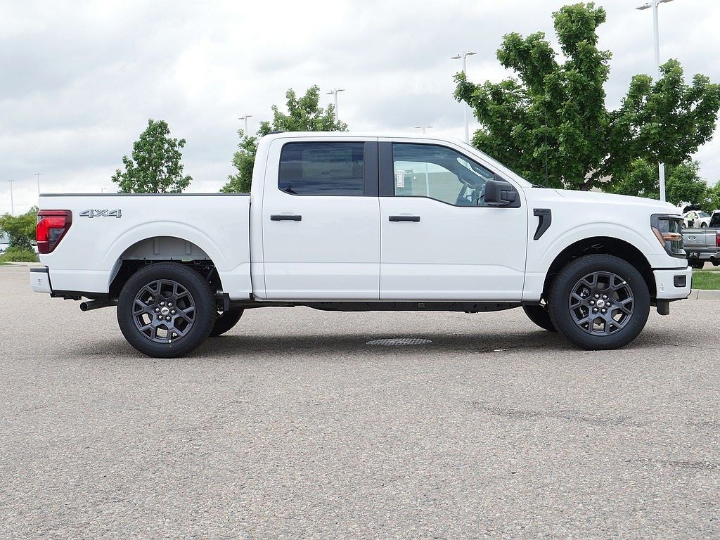 2026 Ford F-150 STX CREW 4WD