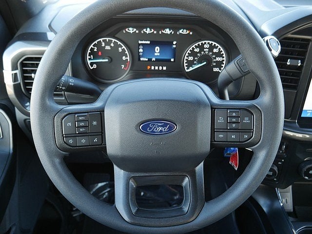 2026 Ford F-150 STX CREW 4WD