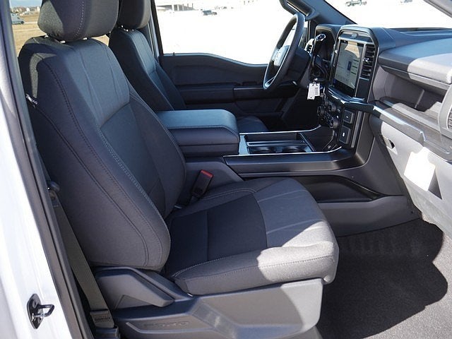 2026 Ford F-150 STX CREW 4WD