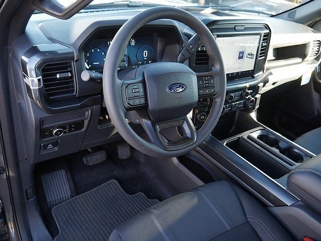 2026 Ford F-150 STX CREW 4WD