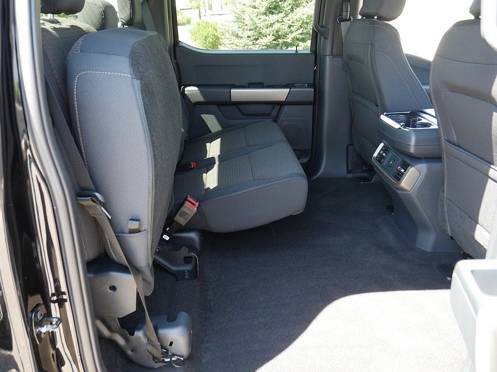 2026 Ford F-150 STX CREW 4WD