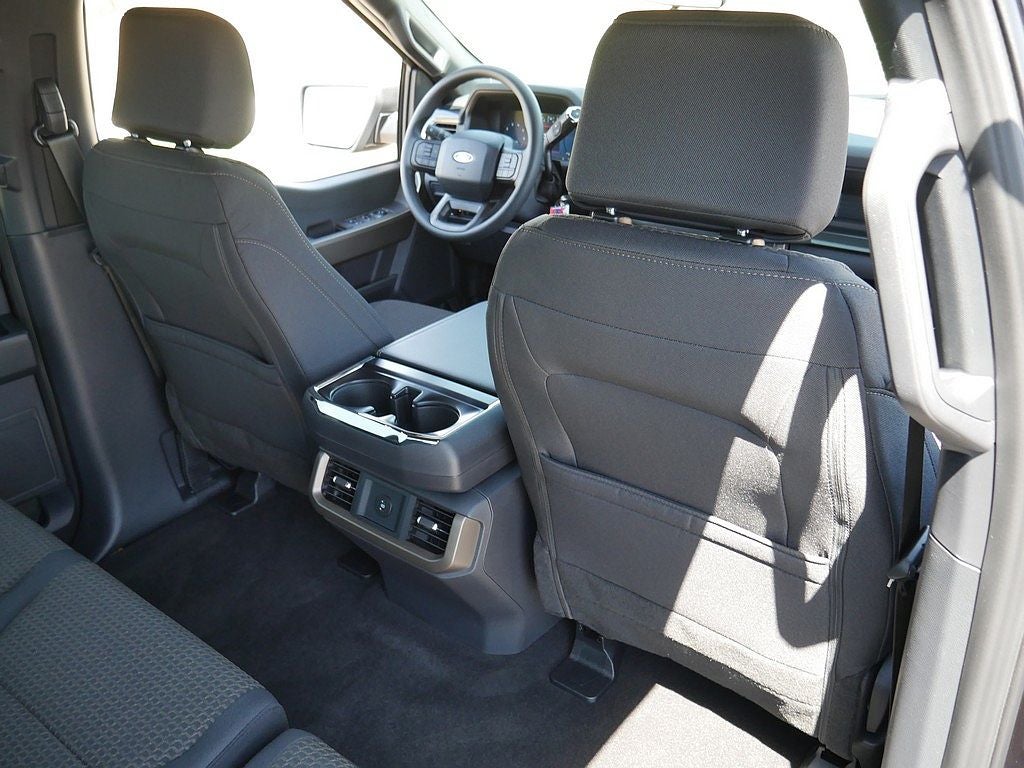 2026 Ford F-150 STX CREW 4WD