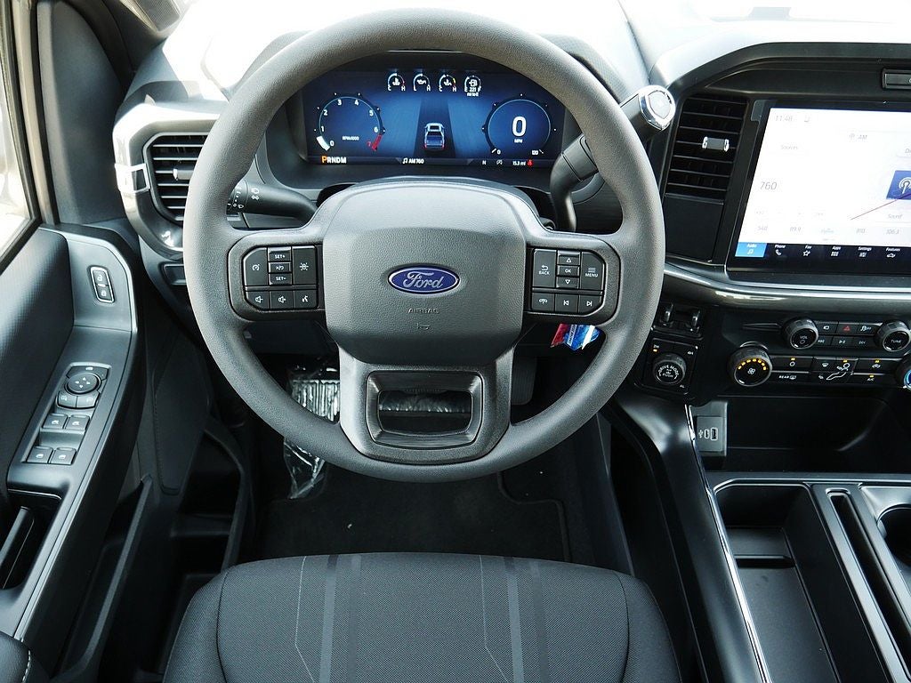 2026 Ford F-150 STX CREW 4WD