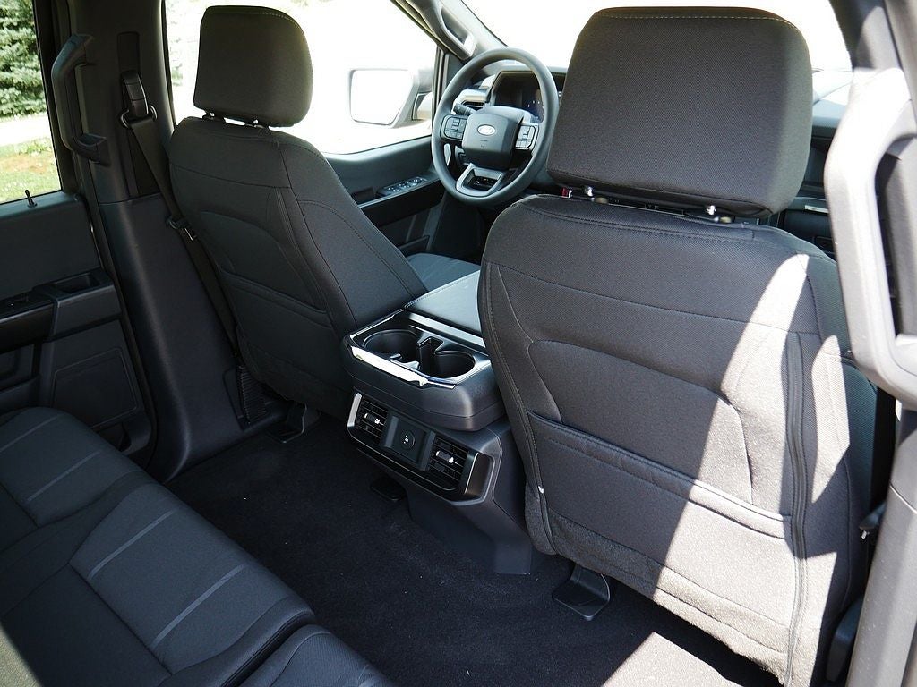 2026 Ford F-150 STX CREW 4WD