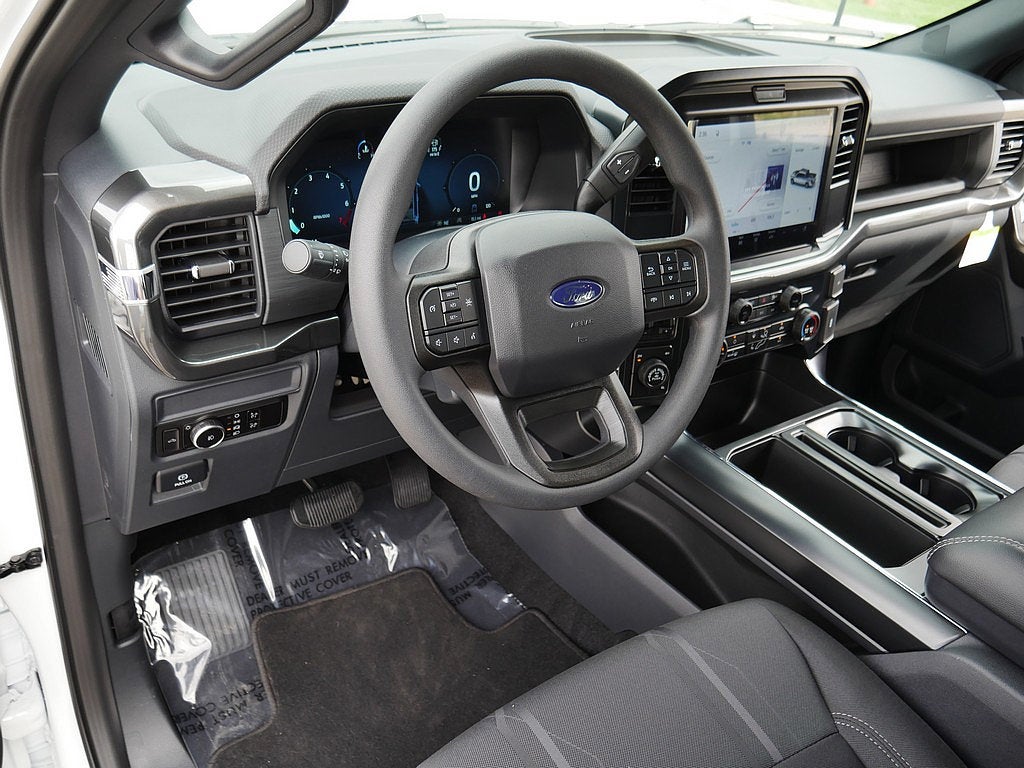 2026 Ford F-150 STX CREW 4WD
