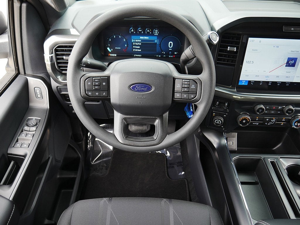 2026 Ford F-150 STX CREW 4WD