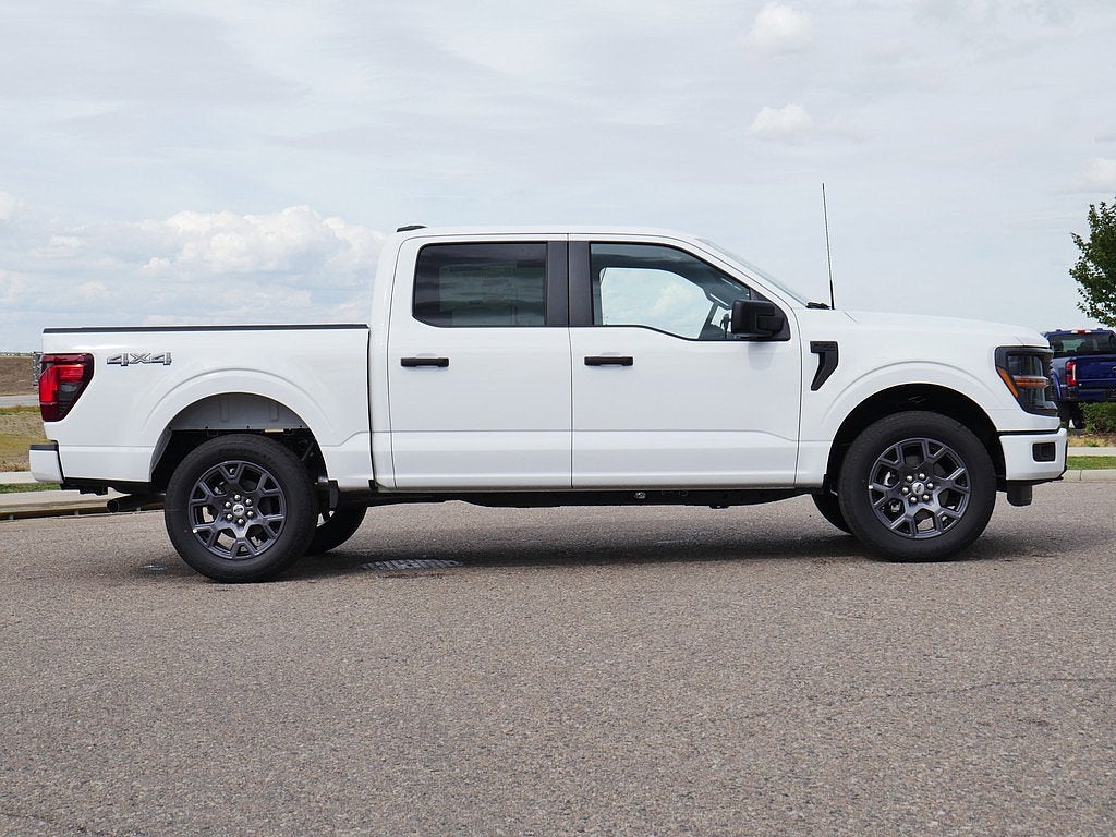 2026 Ford F-150 STX CREW 4WD