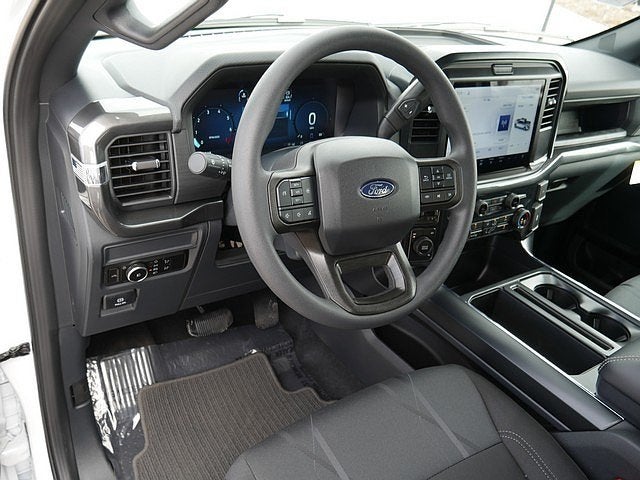 2026 Ford F-150 STX CREW 4WD