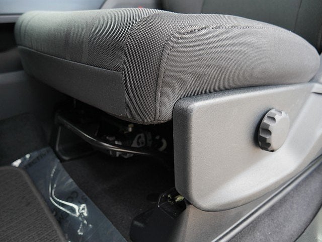 2026 Ford F-150 STX CREW 4WD