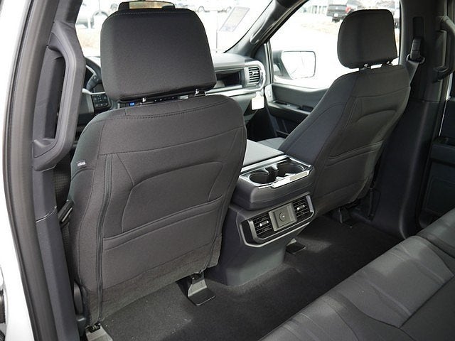 2026 Ford F-150 STX CREW 4WD