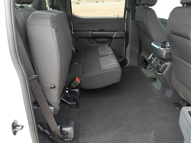 2026 Ford F-150 STX CREW 4WD