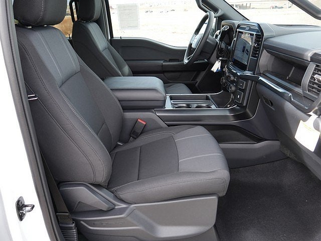 2026 Ford F-150 STX CREW 4WD