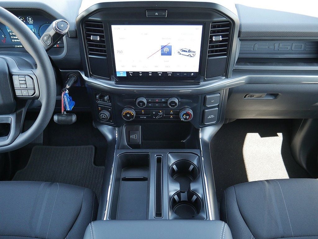 2026 Ford F-150 STX CREW 4WD