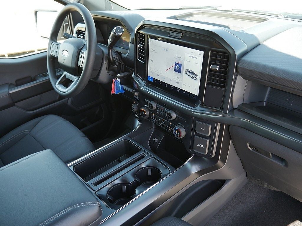 2026 Ford F-150 STX CREW 4WD