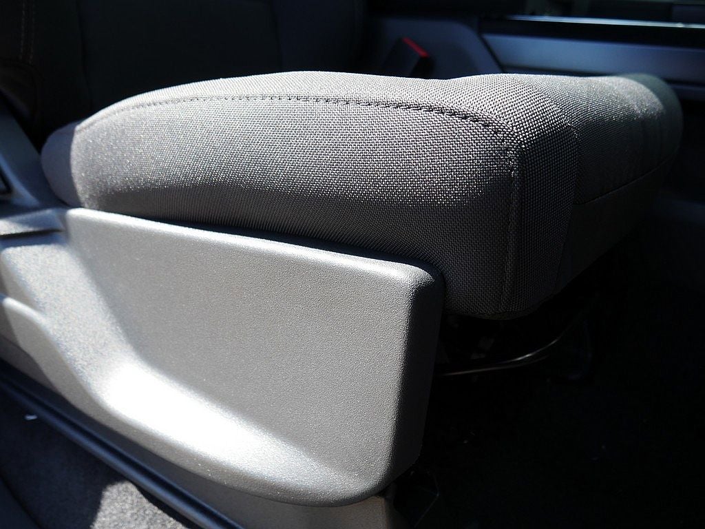2026 Ford F-150 STX CREW 4WD