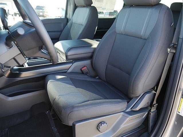 2026 Ford F-150 STX CREW 4WD