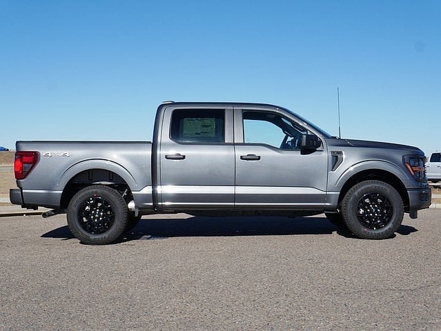 2026 Ford F-150 STX CREW 4WD