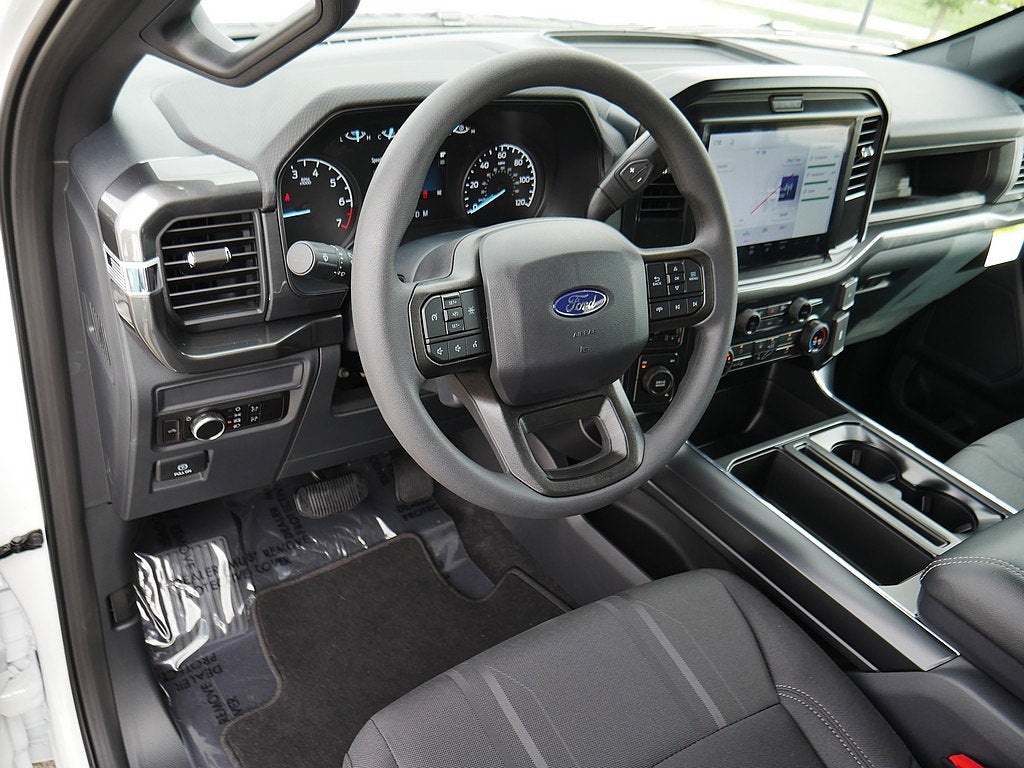 2026 Ford F-150 STX CREW 4WD