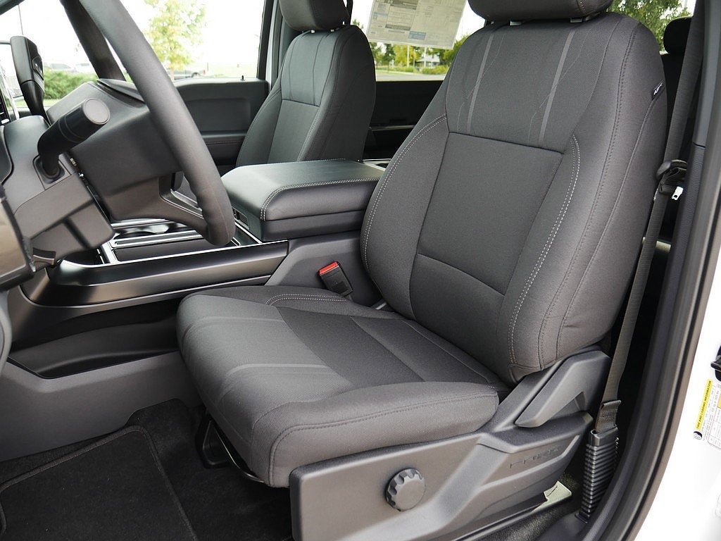 2026 Ford F-150 STX CREW 4WD