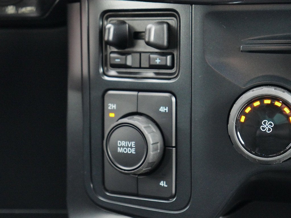 2026 Ford F-150 STX CREW 4WD