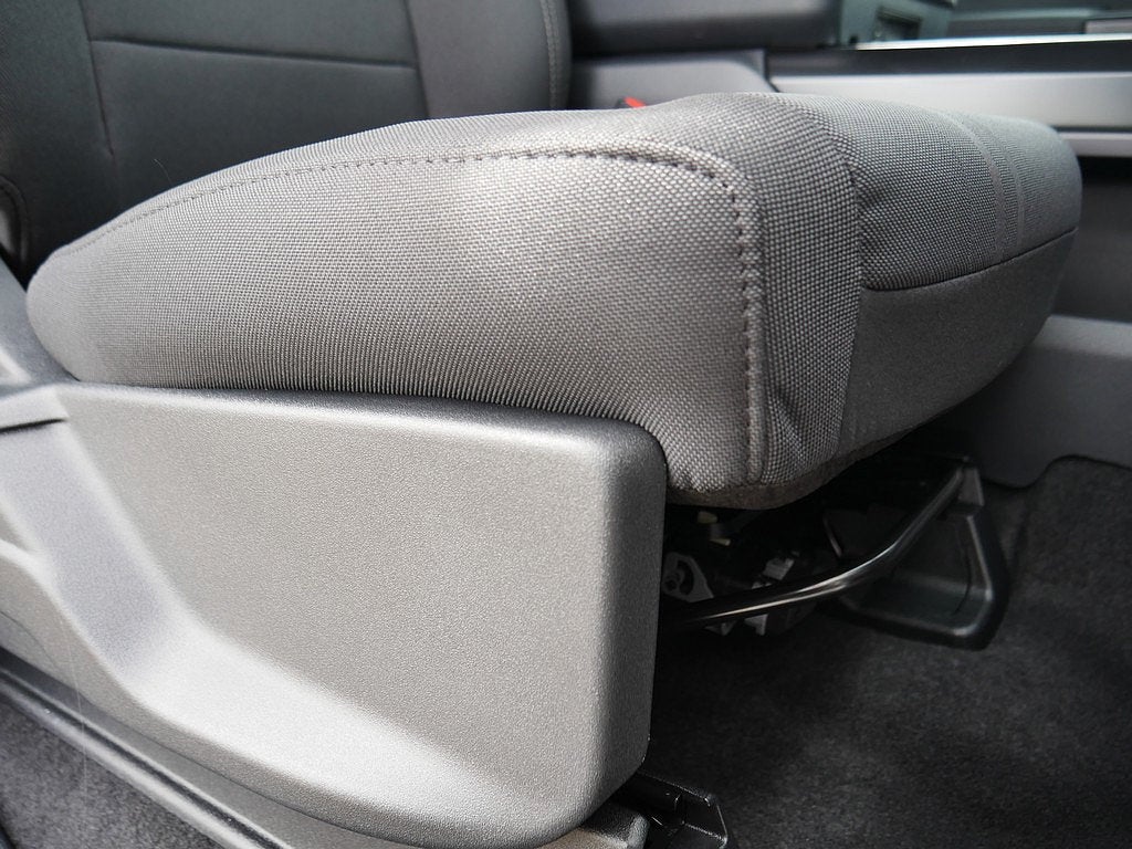 2026 Ford F-150 STX CREW 4WD