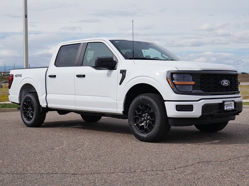 2026 Ford F-150 STX CREW 4WD