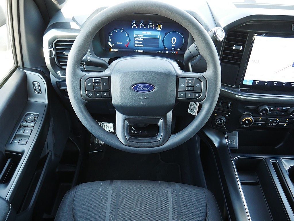 2026 Ford F-150 STX CREW 4WD