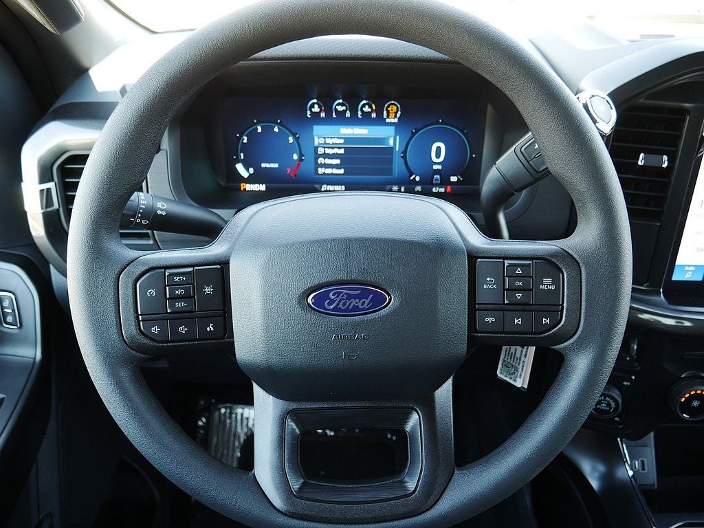 2026 Ford F-150 STX CREW 4WD