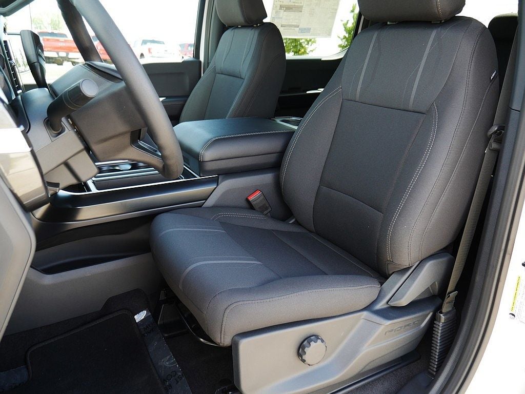 2026 Ford F-150 STX CREW 4WD