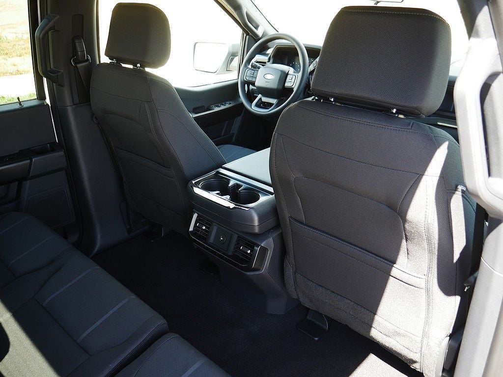 2026 Ford F-150 STX CREW 4WD