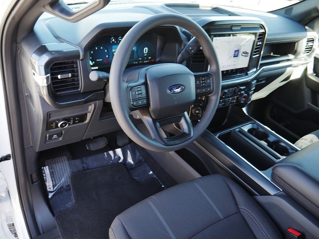 2026 Ford F-150 STX CREW 4WD