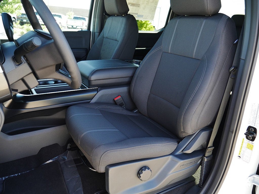 2026 Ford F-150 STX CREW 4WD