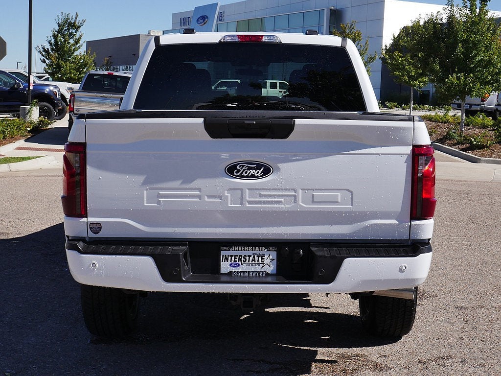2026 Ford F-150 STX CREW 4WD