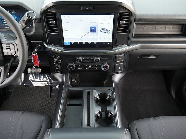 2026 Ford F-150 STX CREW 4WD