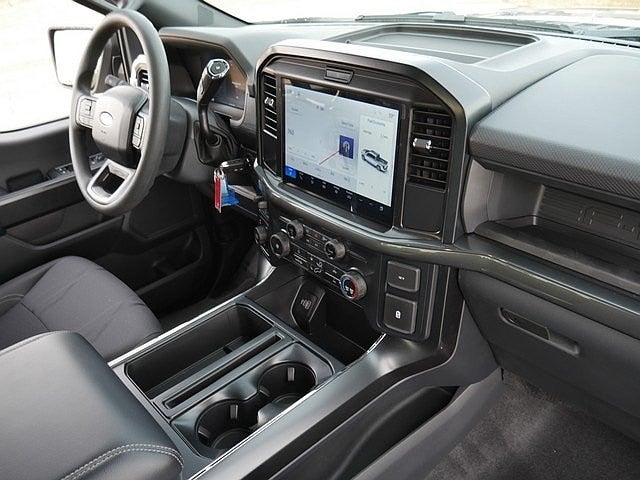 2026 Ford F-150 STX CREW 4WD