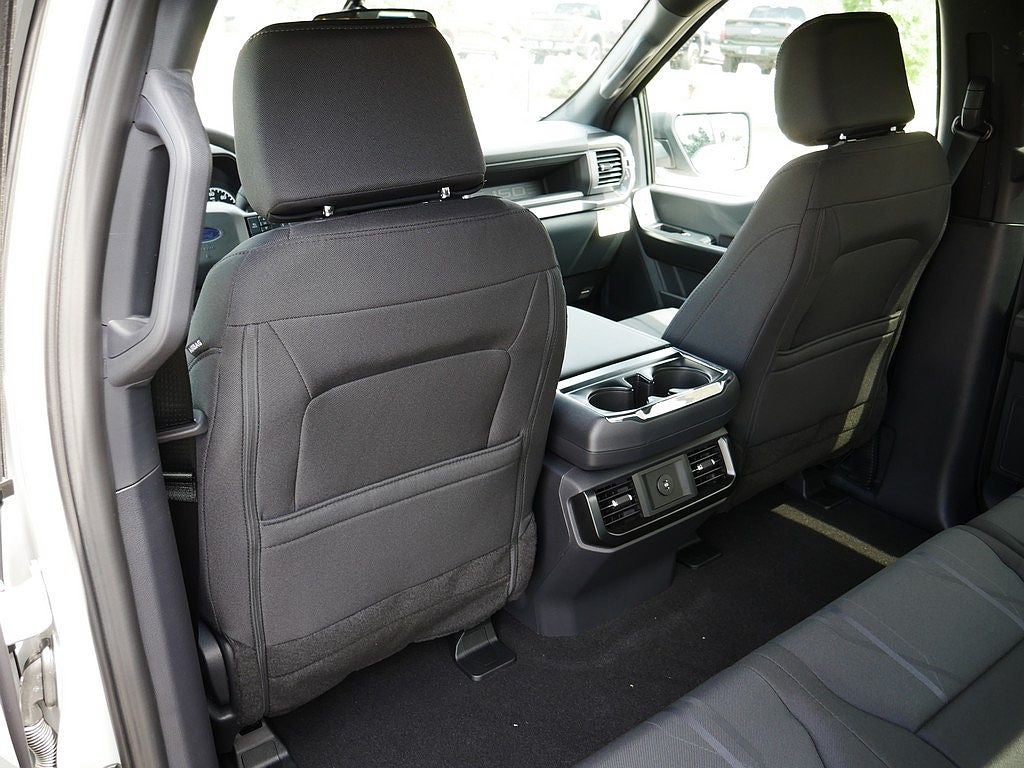 2026 Ford F-150 STX CREW 4WD