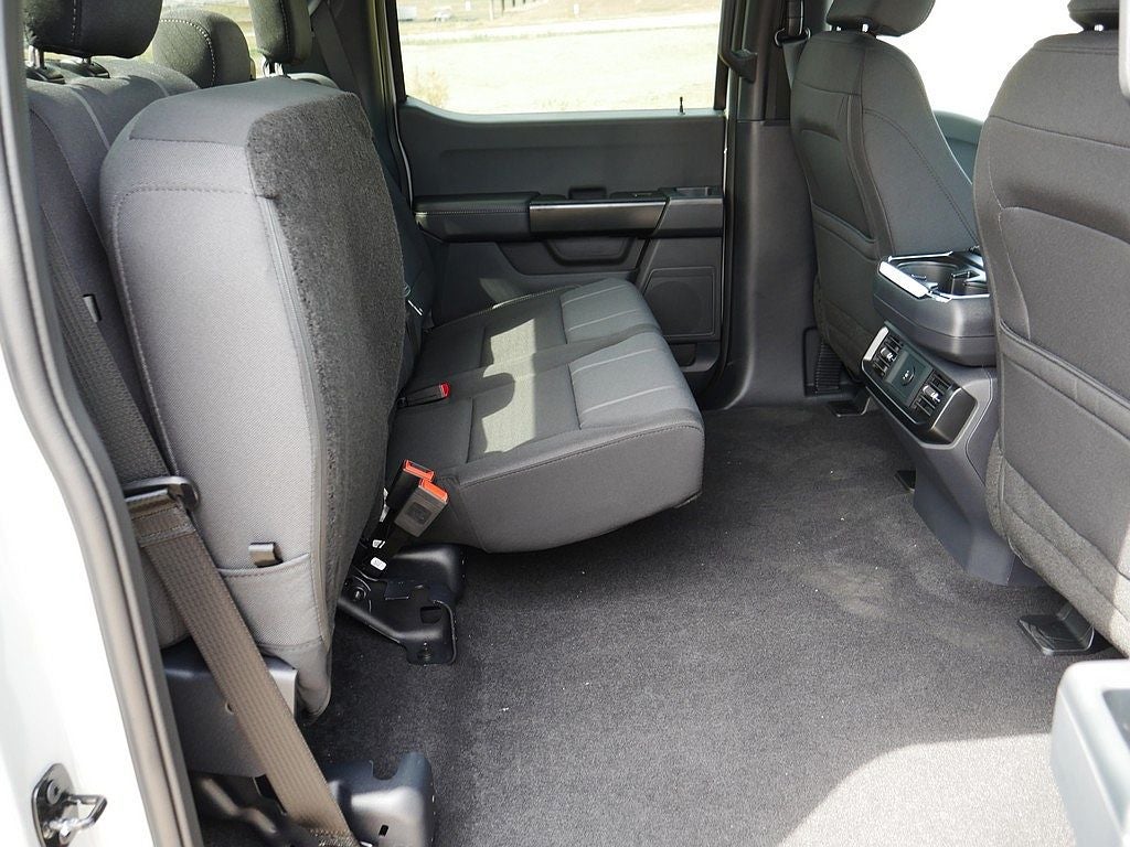 2026 Ford F-150 STX CREW 4WD