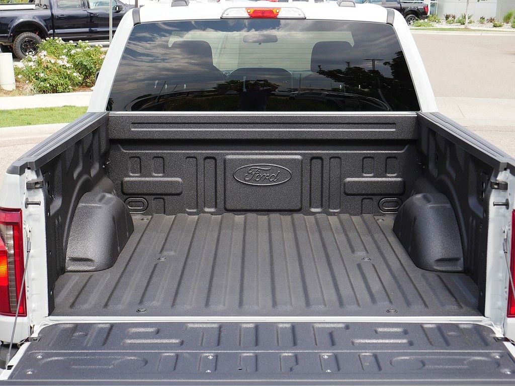 2026 Ford F-150 STX CREW 4WD
