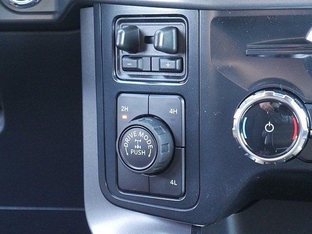 2026 Ford F-150 XLT CREW 4WD