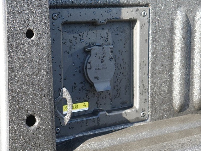 2026 Ford F-150 XLT CREW 4WD