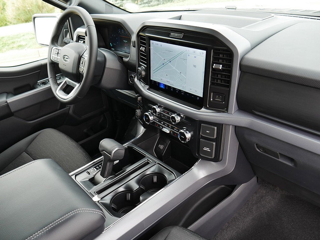 2026 Ford F-150 XLT CREW 4WD