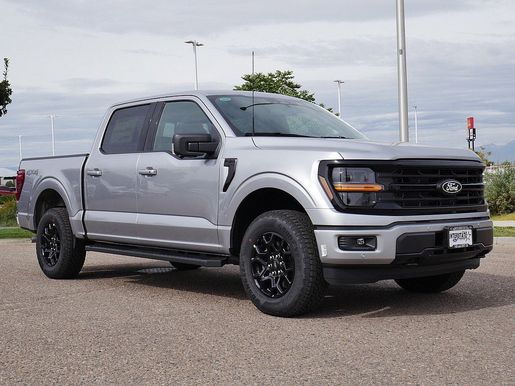 2026 Ford F-150 XLT CREW 4WD