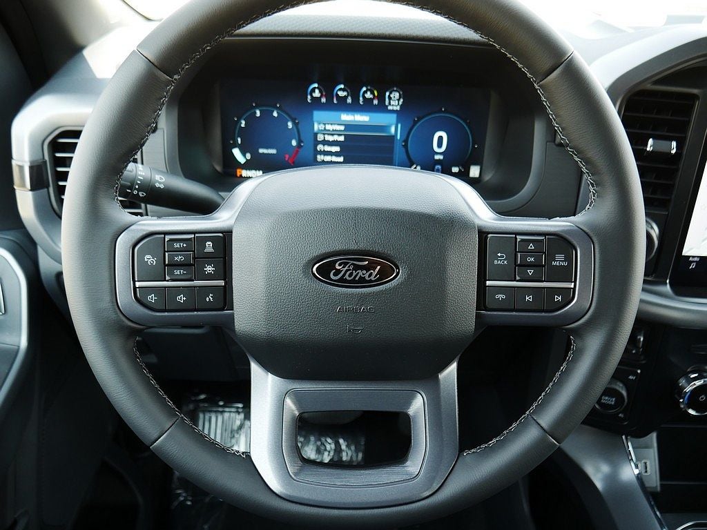 2026 Ford F-150 XLT CREW 4WD