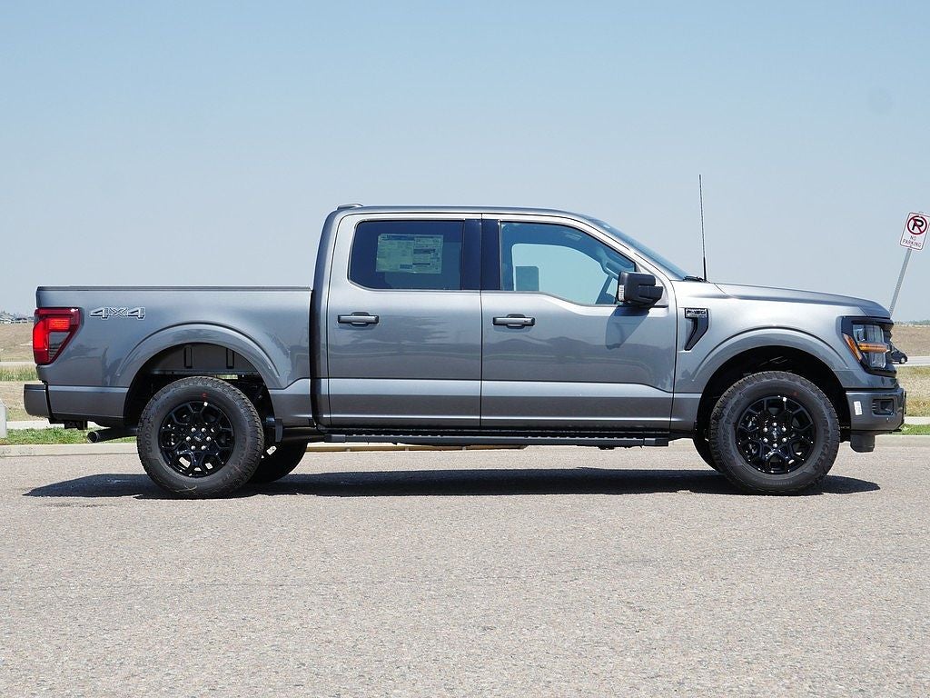 2026 Ford F-150 XLT CREW 4WD