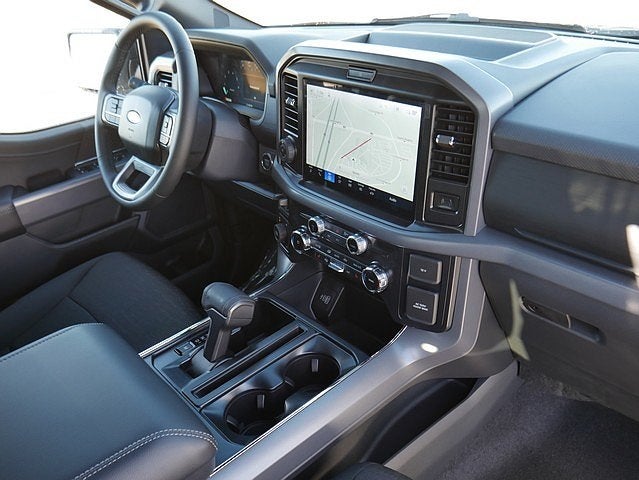 2026 Ford F-150 XLT CREW 4WD