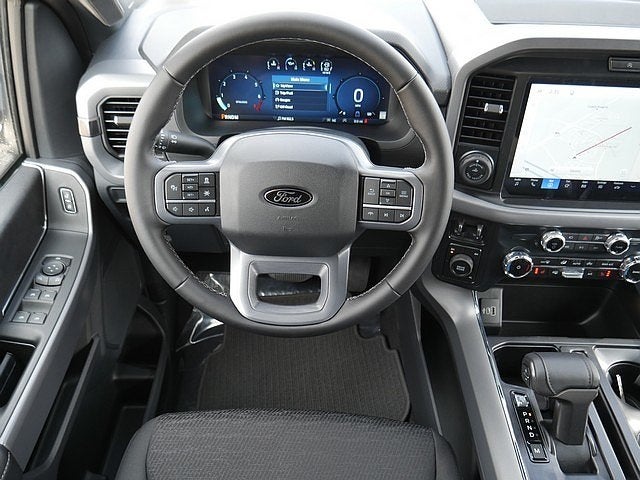 2026 Ford F-150 XLT CREW 4WD